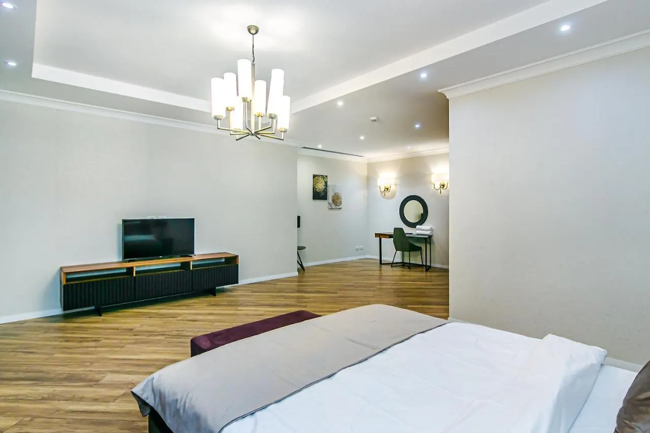 Isr Baku Family Hotel Apartment 4 Bedroom