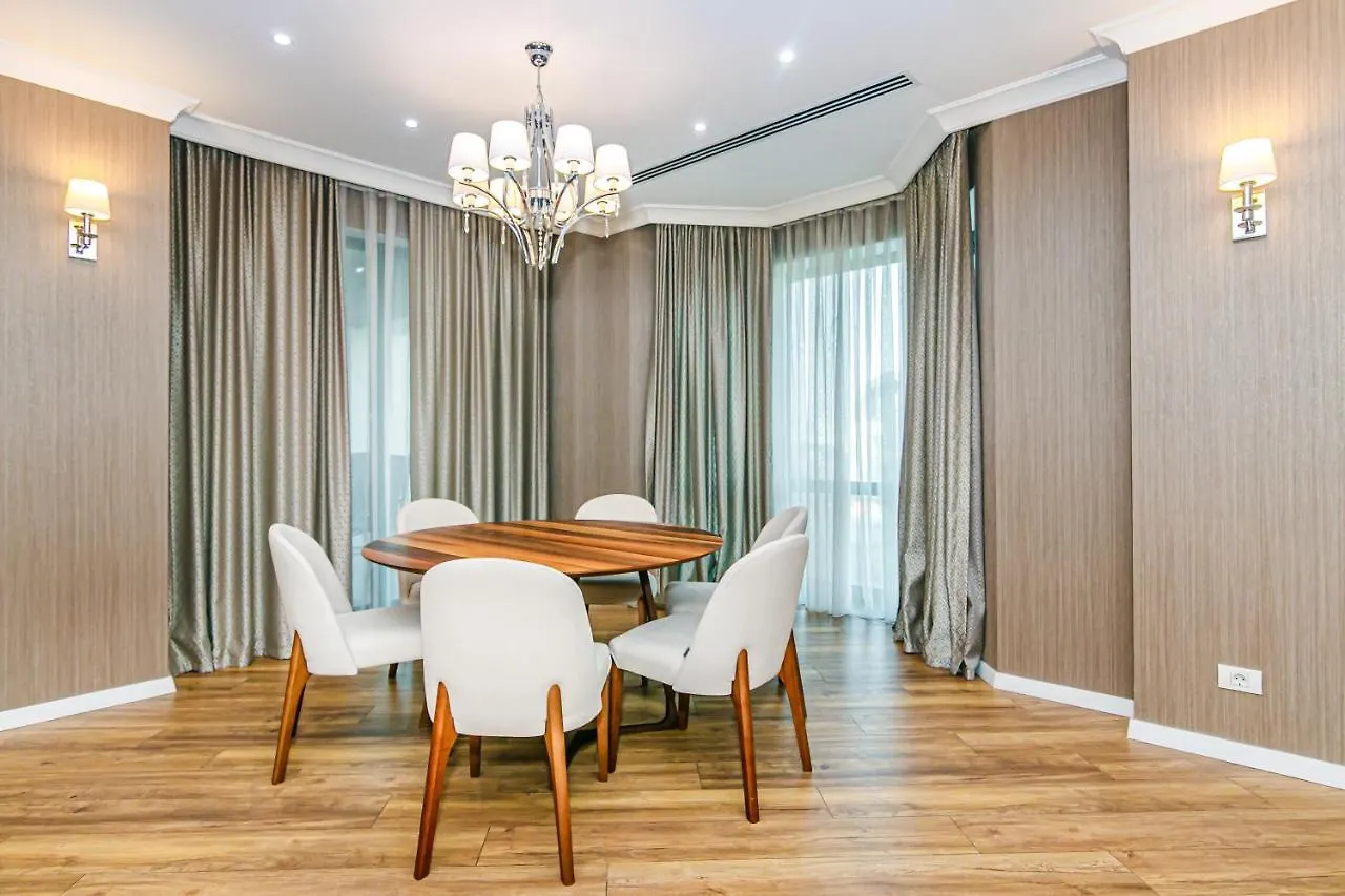 Isr Baku Family Hotel Apartment 4 Bedroom