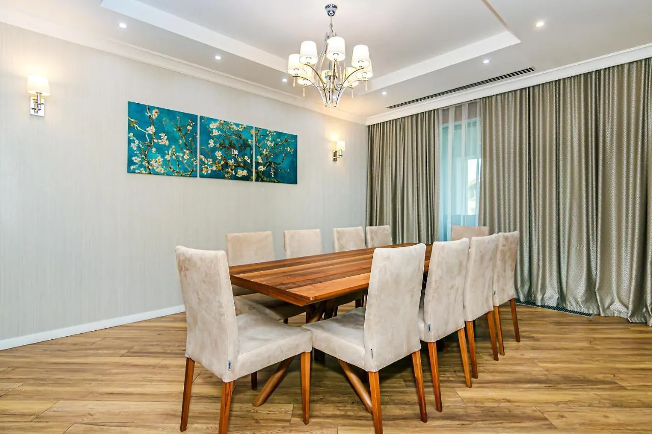 Isr Baku Family Hotel Apartment 4 Bedroom 0*,  Azerbaigian