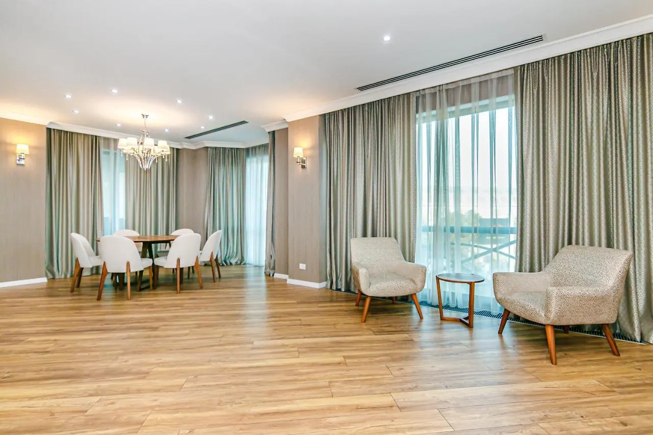 Isr Baku Family Hotel Apartment 4 Bedroom